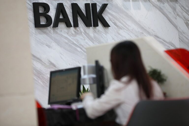 0a10-f38eedc5ef137ad3e505504a9731400f