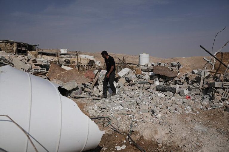 2704-a5c42eb0044a72fd807072e994546574