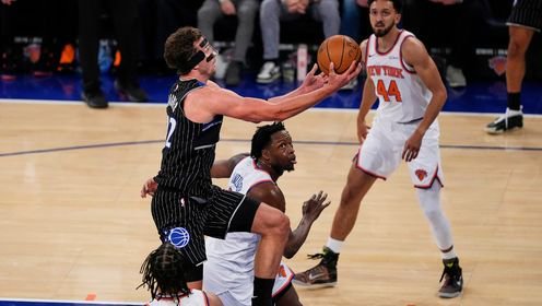 4b9f-dbb9bf429d5d838af37aebcf967155d8