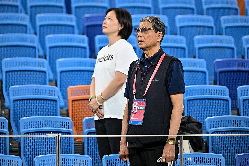 5e57-819d2652eb63a41f96d0b75e5c257862