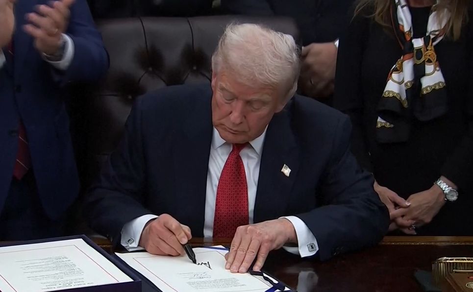 b33d-ccb4be1fc7dbb20894eaa3070eb63f8b