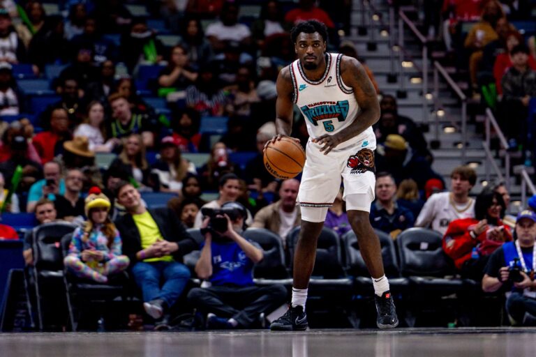 f658-f658f6b6188db115128b145fa65c9735