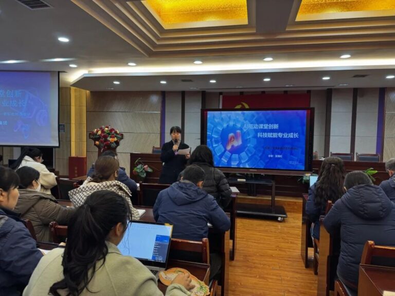 0b18-0c7d74306cbb26d32b8130f9e304c809