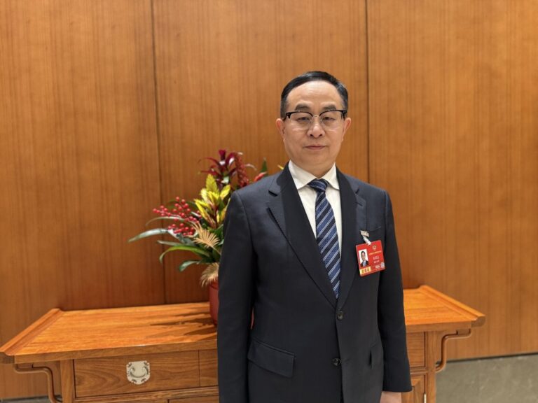 5ff4-003f497c2e566af94c01e8522eb94977