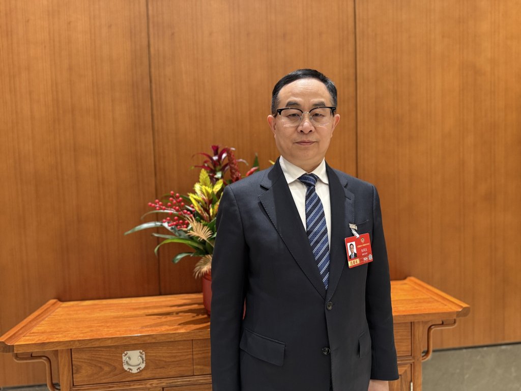 5ff4-003f497c2e566af94c01e8522eb94977