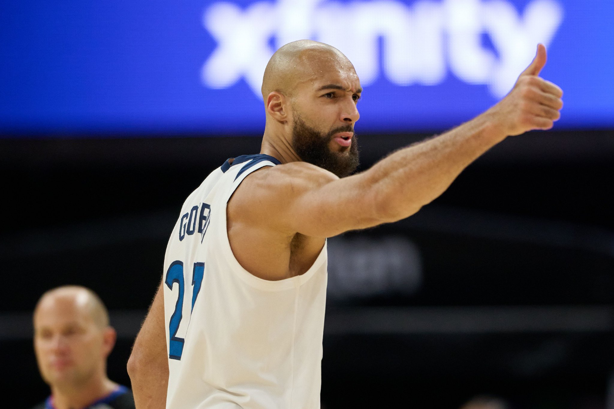 6c7c-b79eee767bca7e4a4de6165d9d2889a5